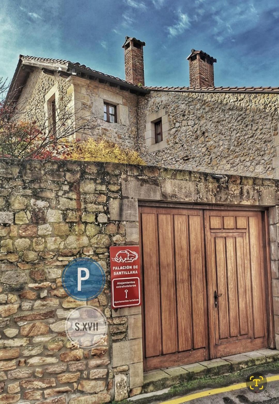 Apartamentos Palacion De Santillana Santillana del Mar Exterior photo